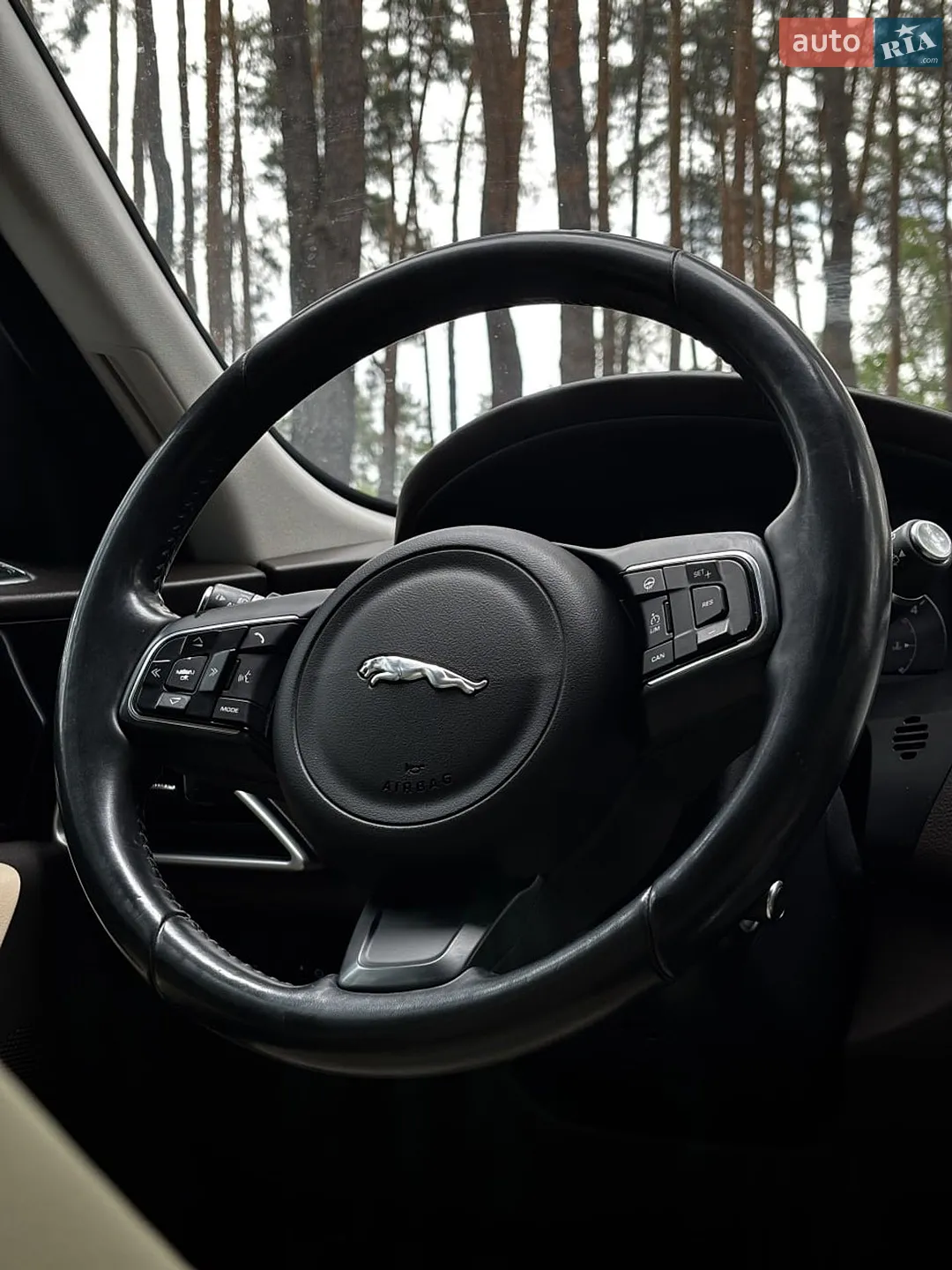 2016 Jaguar F-Pace - мініатюра 20
