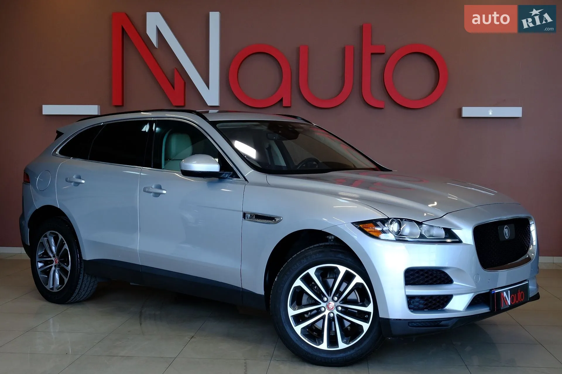 2018 Jaguar F-Pace - мініатюра 5