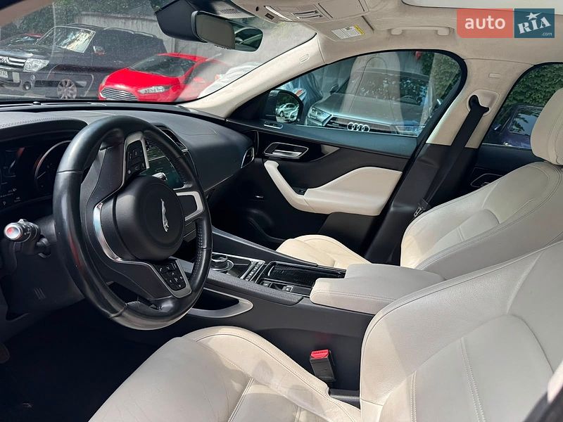 Позашляховик / Кросовер Jaguar F-Pace 2019 в Києві