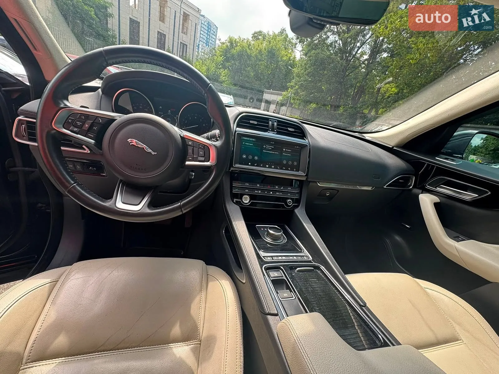 2019 Jaguar F-Pace - мініатюра 7