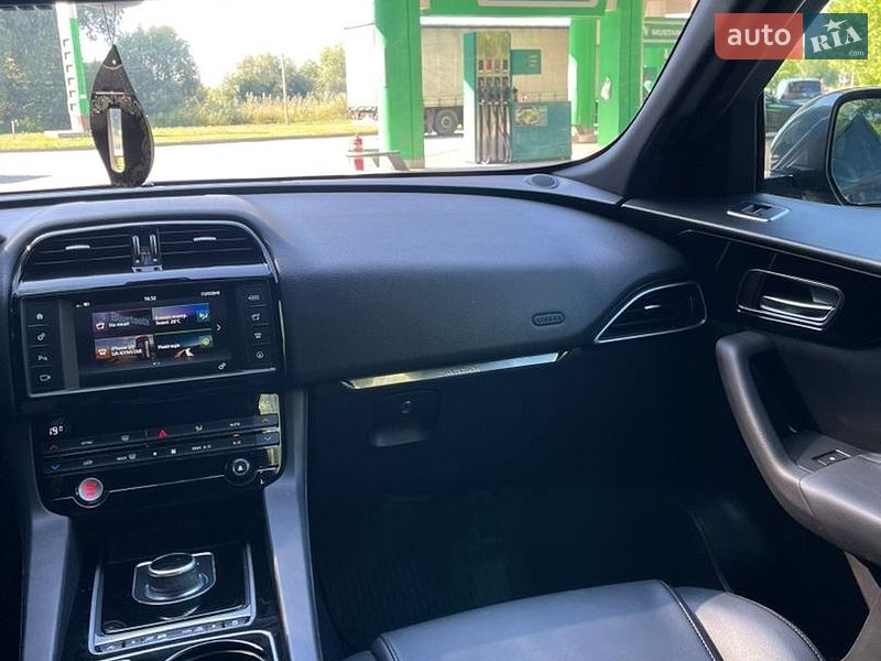 Позашляховик / Кросовер Jaguar F-Pace 2016 в Хмельницькому