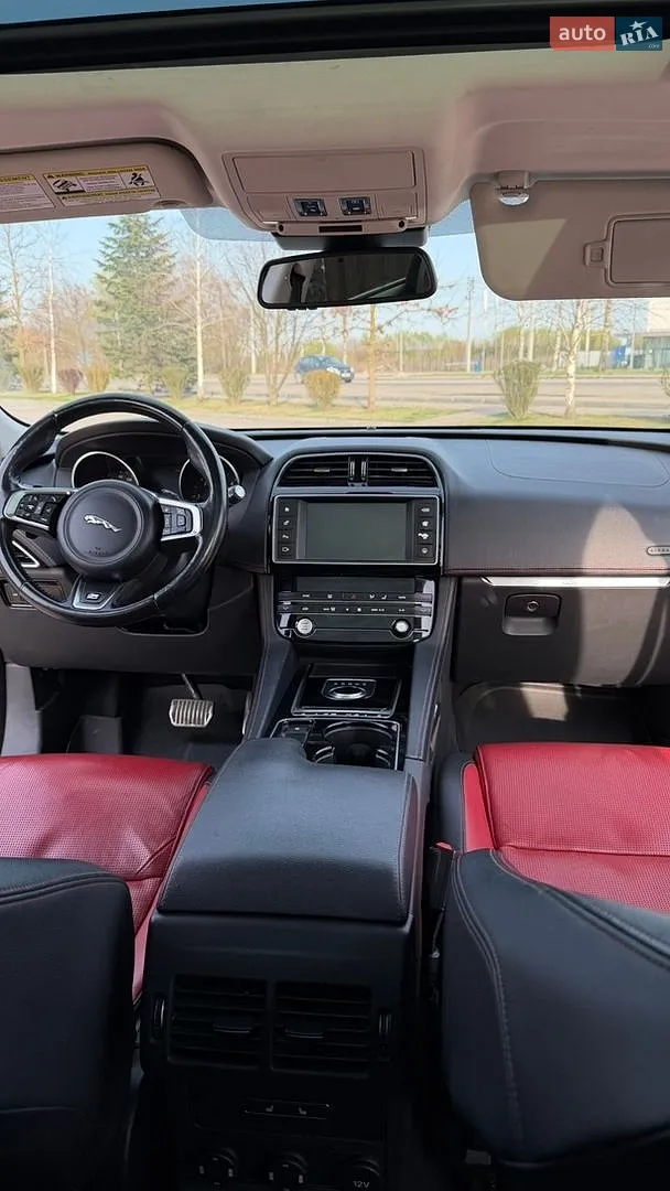 2016 Jaguar F-Pace - мініатюра 65