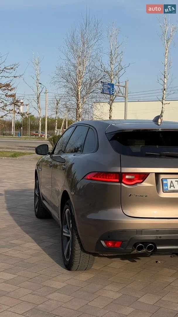 2016 Jaguar F-Pace - мініатюра 16