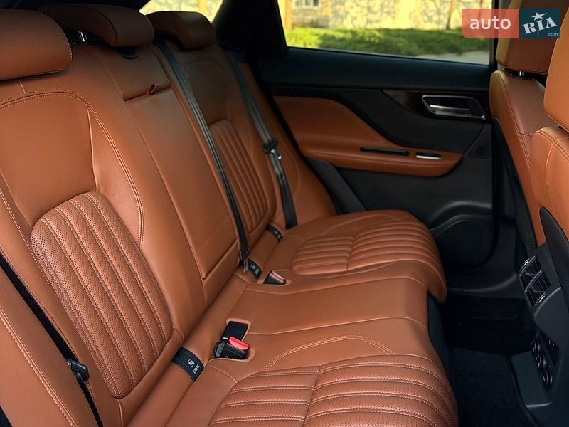 Внедорожник / Кроссовер Jaguar F-Pace 2016 в Одессе фото 15 Внедорожник / Кроссовер Jaguar F-Pace 2016 в Одессе