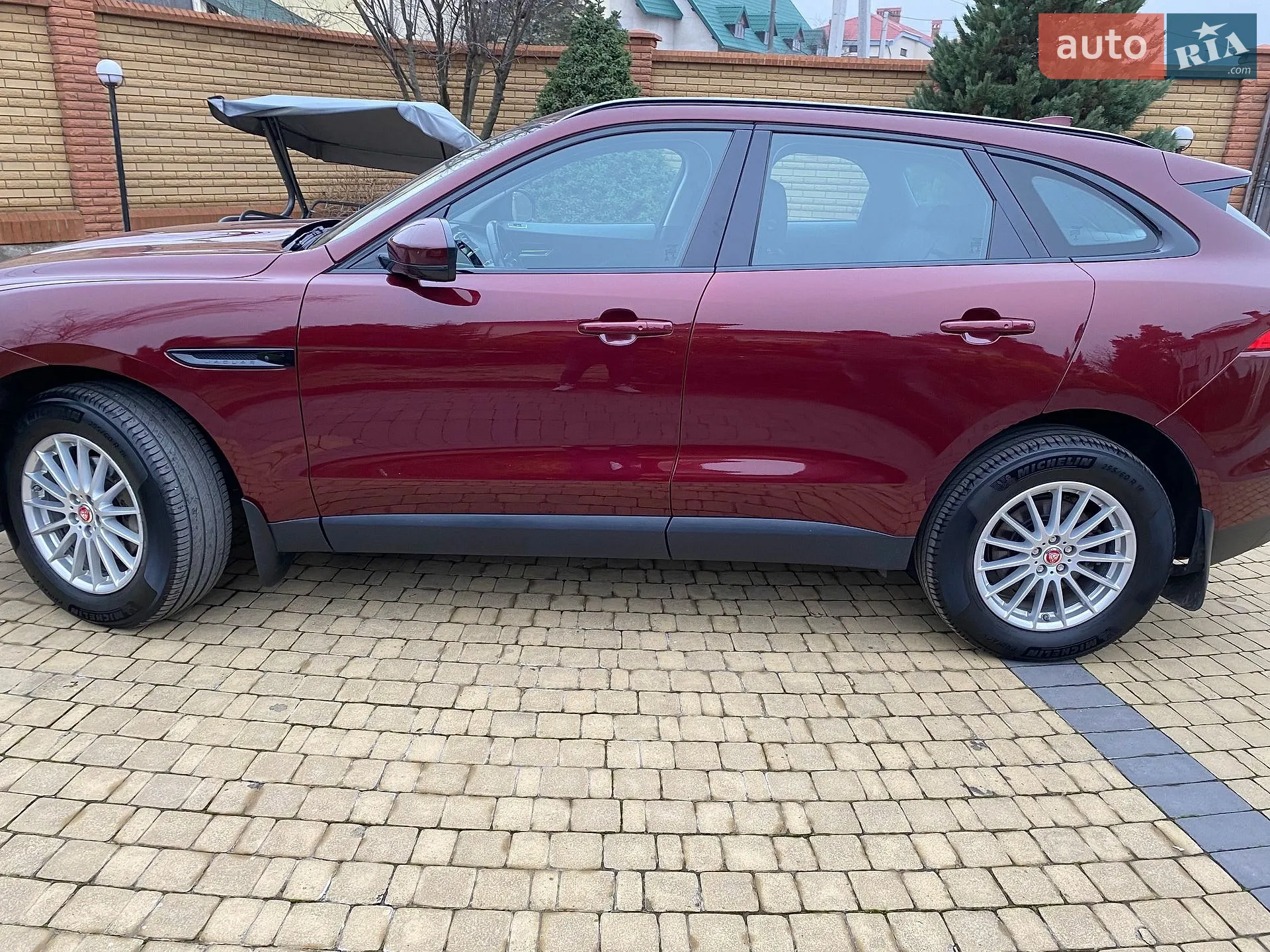 2016 Jaguar F-Pace - мініатюра 15