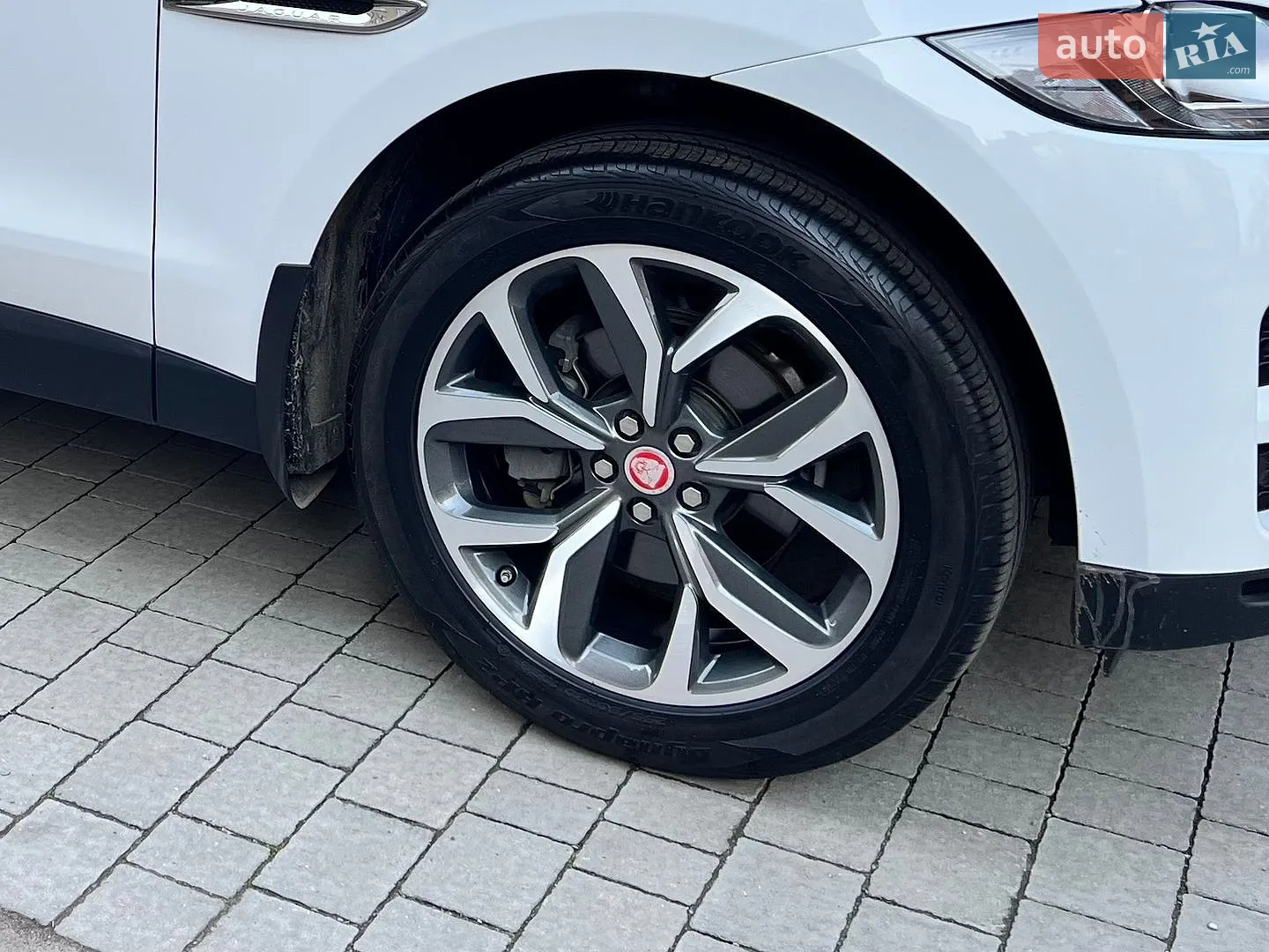 2016 Jaguar F-Pace - мініатюра 4