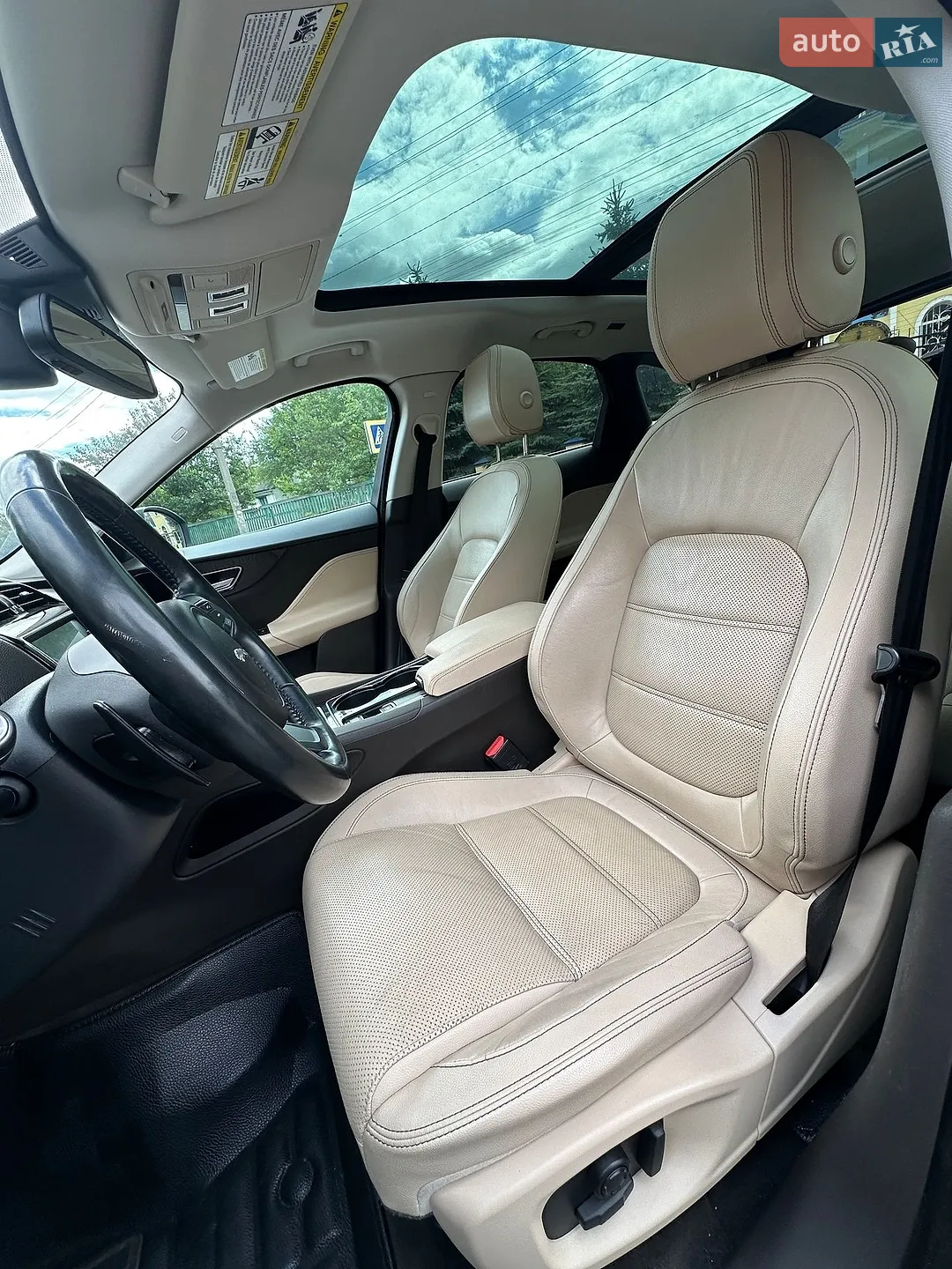 2016 Jaguar F-Pace - мініатюра 25