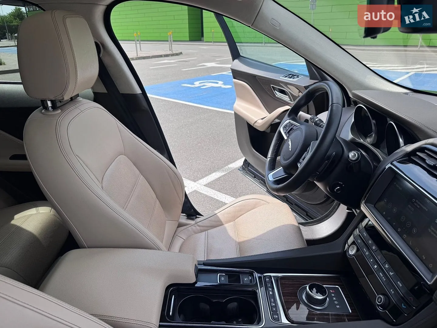 2020 Jaguar F-Pace - мініатюра 34
