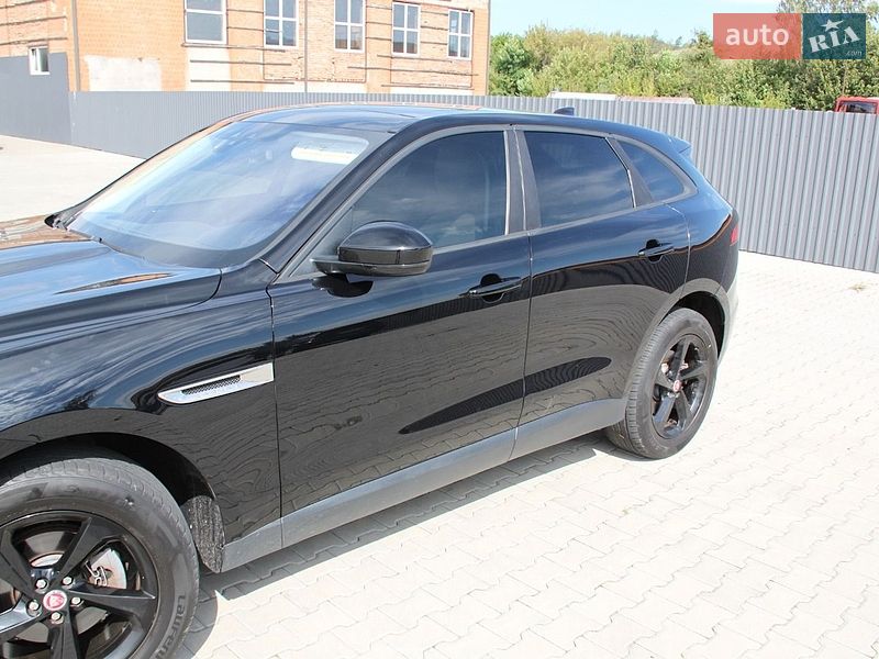 Внедорожник / Кроссовер Jaguar F-Pace 2016 в Нововолынске