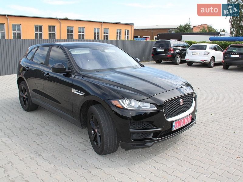 Внедорожник / Кроссовер Jaguar F-Pace 2016 в Нововолынске