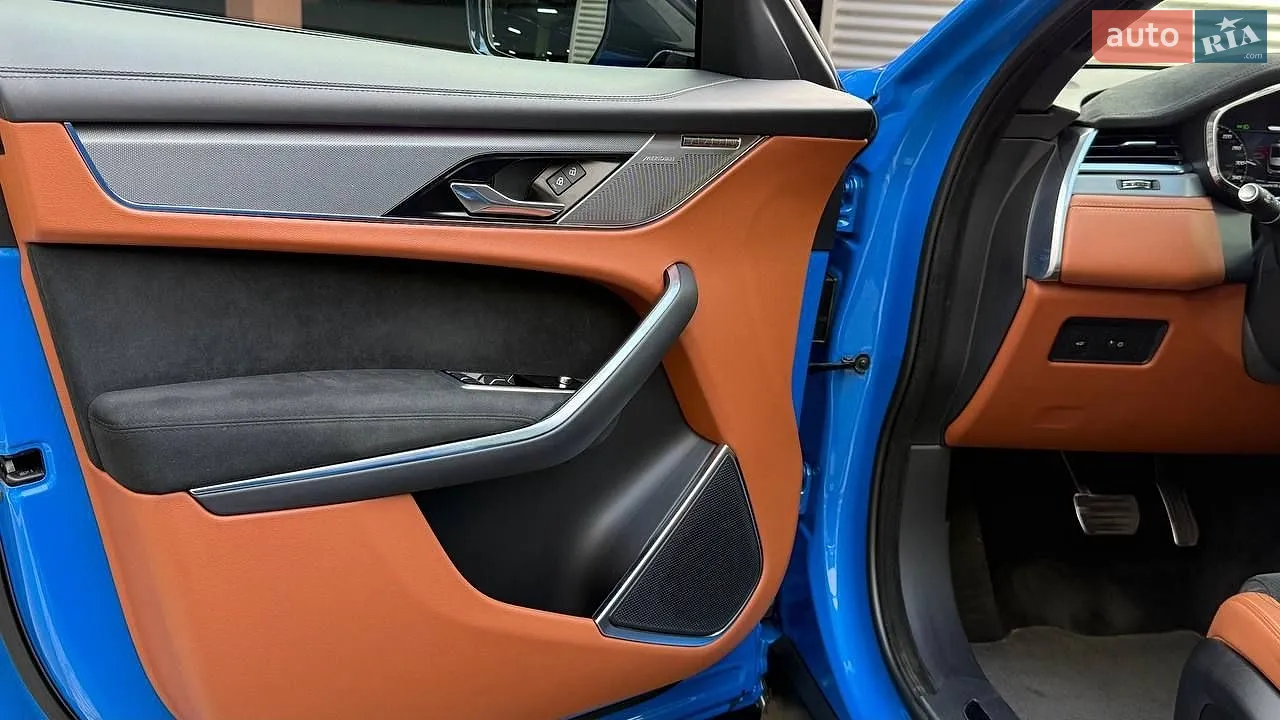 2022 Jaguar F-Pace - мініатюра 17