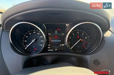 Позашляховик / Кросовер Jaguar F-Pace 2016 в Києві