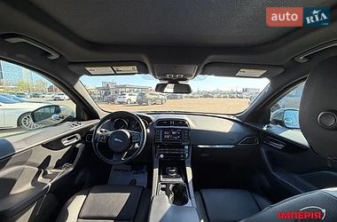 Позашляховик / Кросовер Jaguar F-Pace 2016 в Києві