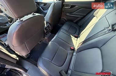 Позашляховик / Кросовер Jaguar F-Pace 2016 в Києві