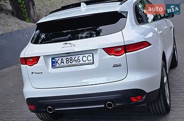 Позашляховик / Кросовер Jaguar F-Pace 2016 в Києві