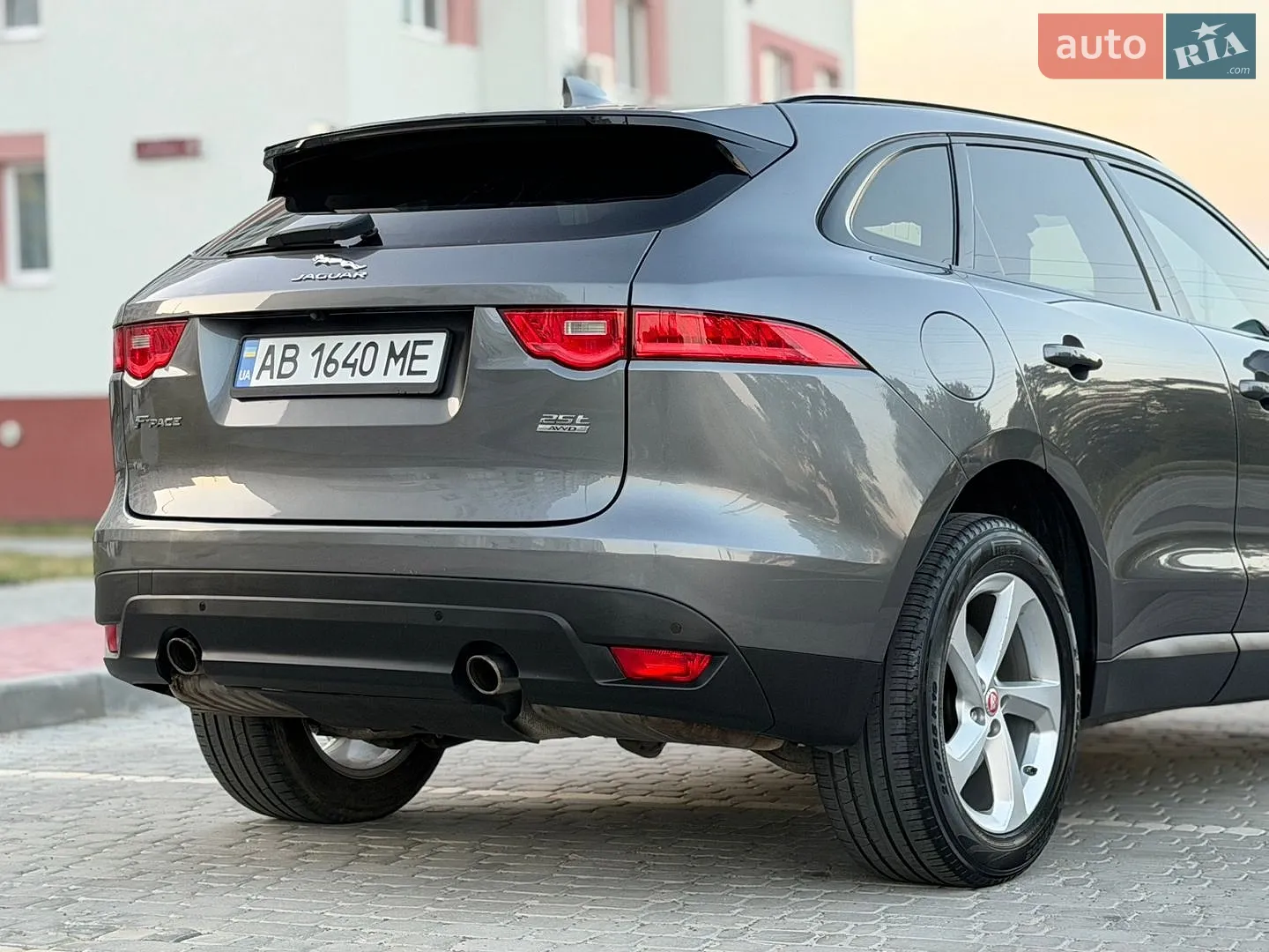 2018 Jaguar F-Pace - мініатюра 5