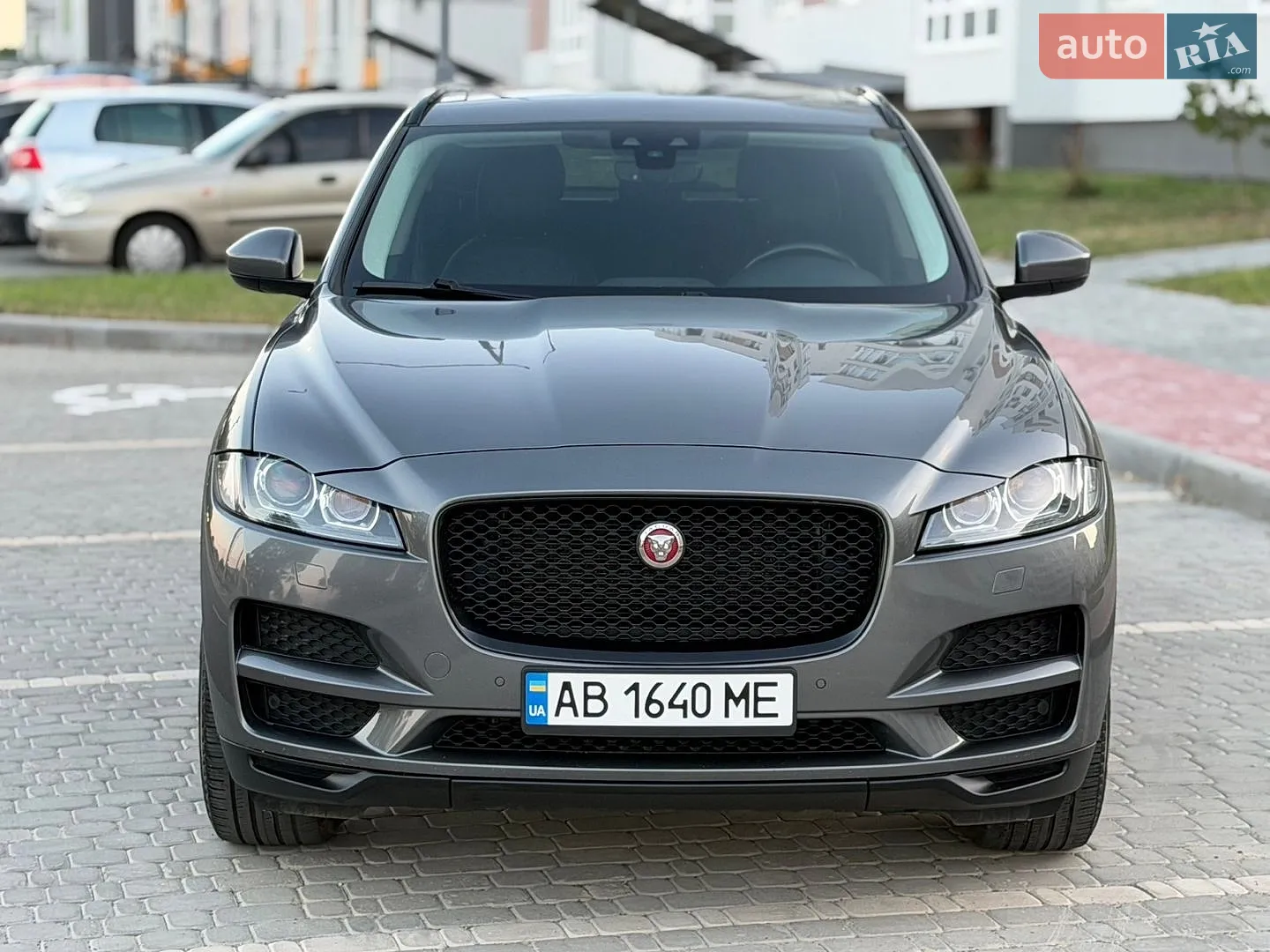 2018 Jaguar F-Pace - мініатюра 22