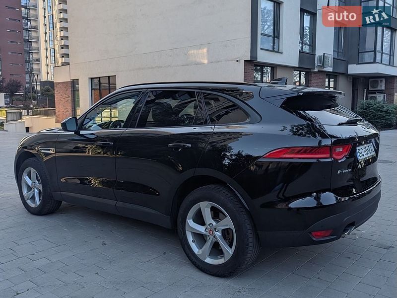 Внедорожник / Кроссовер Jaguar F-Pace 2017 в Ивано-Франковске фото 8 Внедорожник / Кроссовер Jaguar F-Pace 2017 в Ивано-Франковске