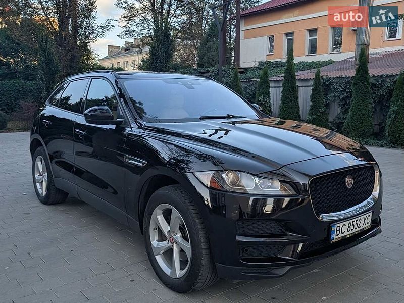 Позашляховик / Кросовер Jaguar F-Pace 2017 в Івано-Франківську