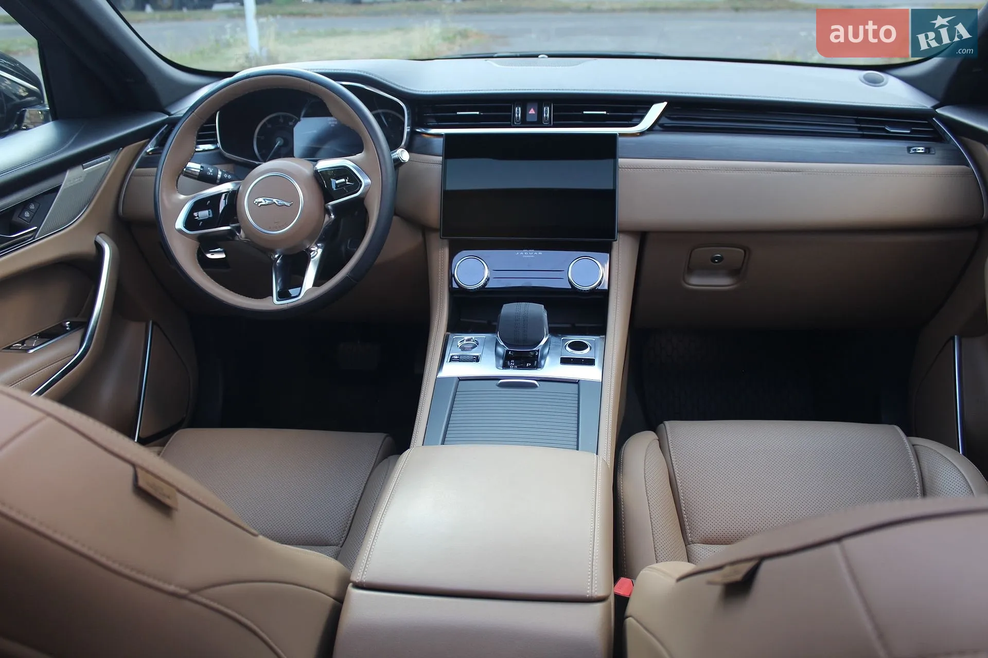 2022 Jaguar F-Pace - мініатюра 20