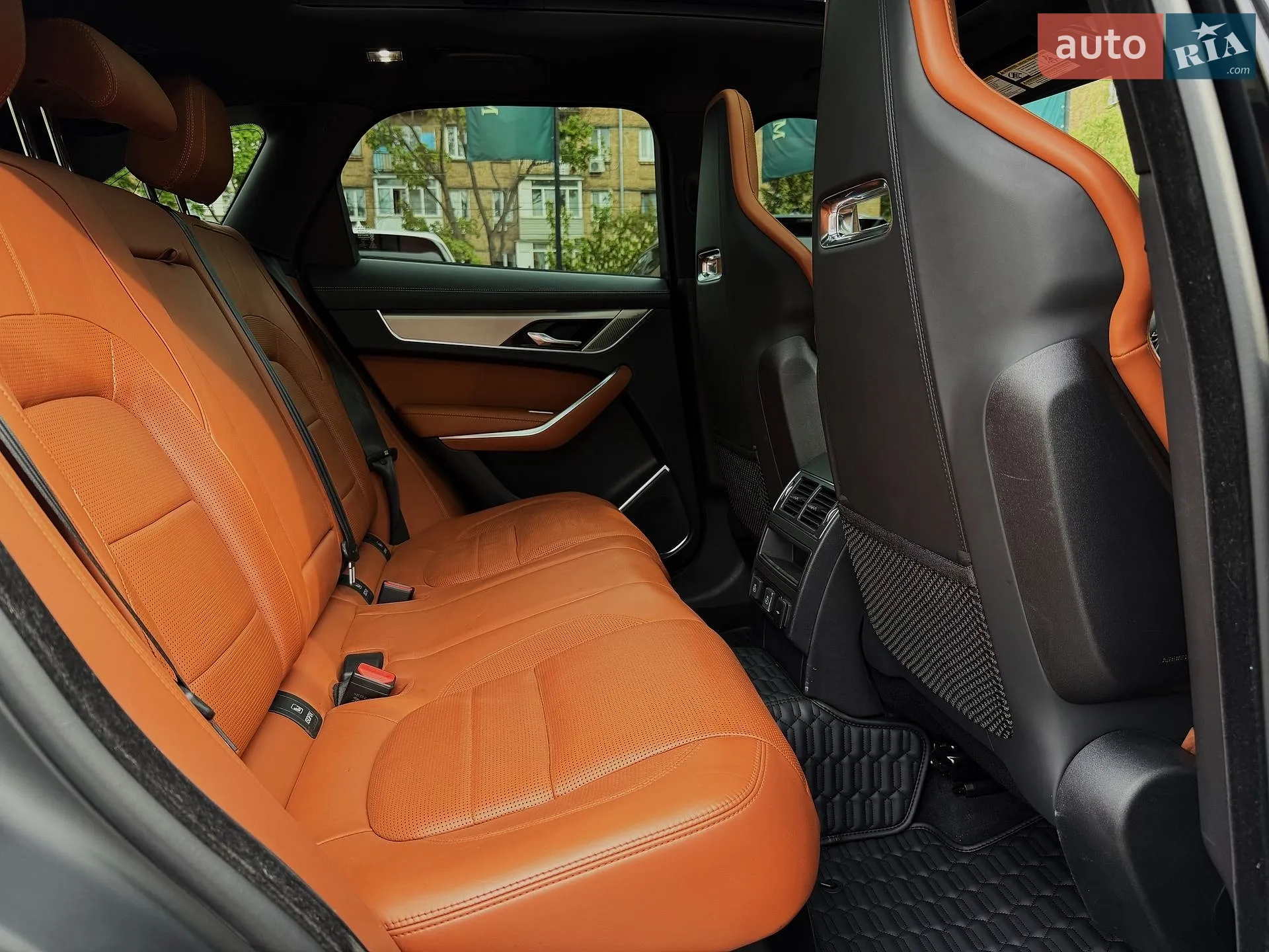 2023 Jaguar F-Pace - мініатюра 33