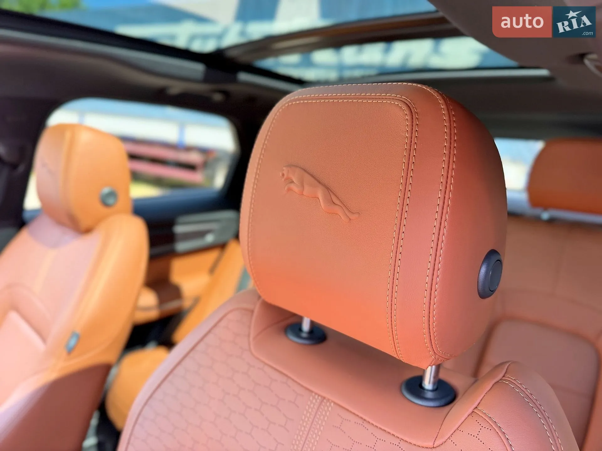 2024 Jaguar F-Pace - мініатюра 24