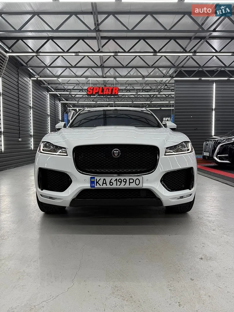 2018 Jaguar F-Pace - мініатюра 20