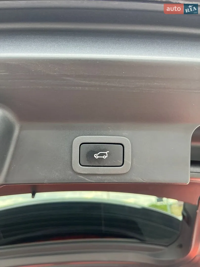2021 Jaguar F-Pace - мініатюра 33