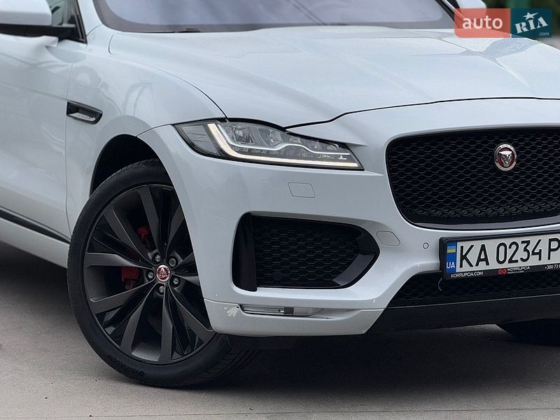 Внедорожник / Кроссовер Jaguar F-Pace 2016 в Бердичеве