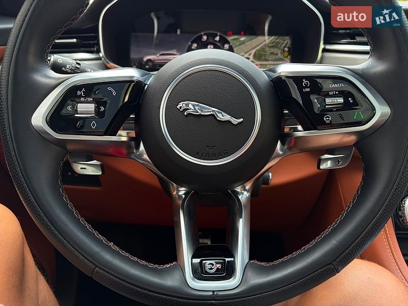 Позашляховик / Кросовер Jaguar F-Pace 2023 в Києві