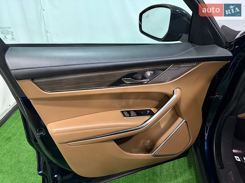Позашляховик / Кросовер Jaguar F-Pace 2020 в Одесі фото 48 Позашляховик / Кросовер Jaguar F-Pace 2020 в Одесі