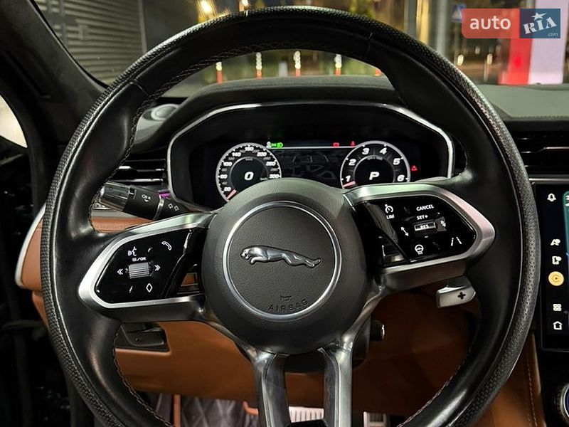 Внедорожник / Кроссовер Jaguar F-Pace 2021 в Киеве фото 16 Внедорожник / Кроссовер Jaguar F-Pace 2021 в Киеве
