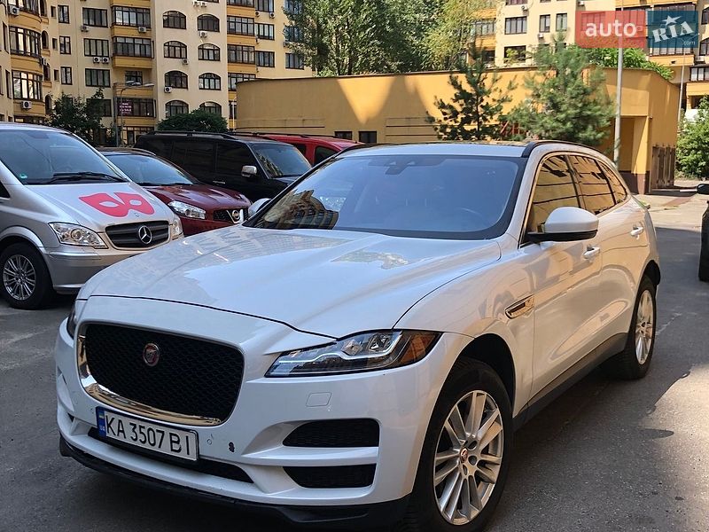 Внедорожник / Кроссовер Jaguar F-Pace 2017 в Киеве