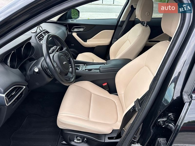 Внедорожник / Кроссовер Jaguar F-Pace 2020 в Луцке