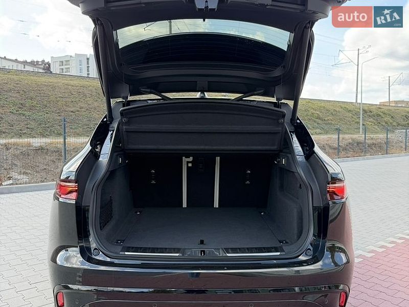 Внедорожник / Кроссовер Jaguar F-Pace 2024 в Ирпене