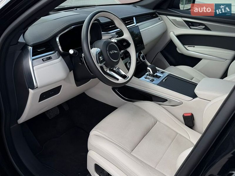 Внедорожник / Кроссовер Jaguar F-Pace 2024 в Ирпене