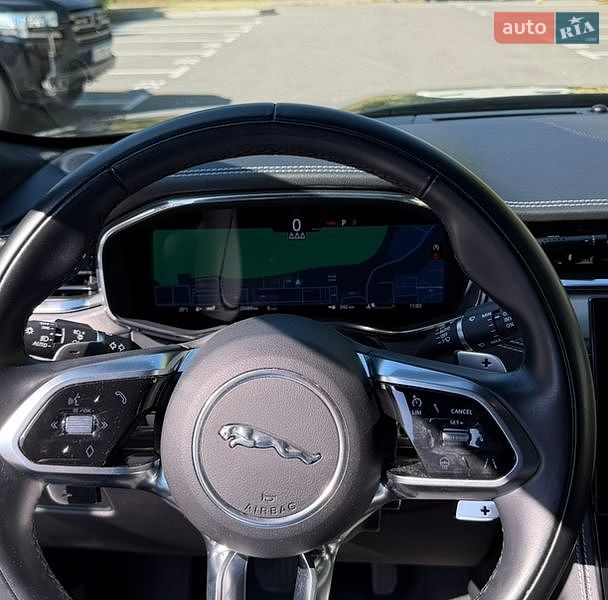 Внедорожник / Кроссовер Jaguar F-Pace 2023 в Киеве