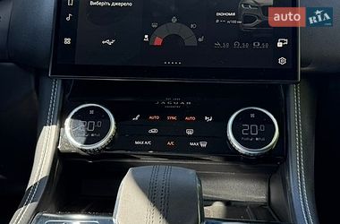 Внедорожник / Кроссовер Jaguar F-Pace 2023 в Киеве