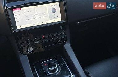 Внедорожник / Кроссовер Jaguar F-Pace 2020 в Киеве фото 6 Внедорожник / Кроссовер Jaguar F-Pace 2020 в Киеве