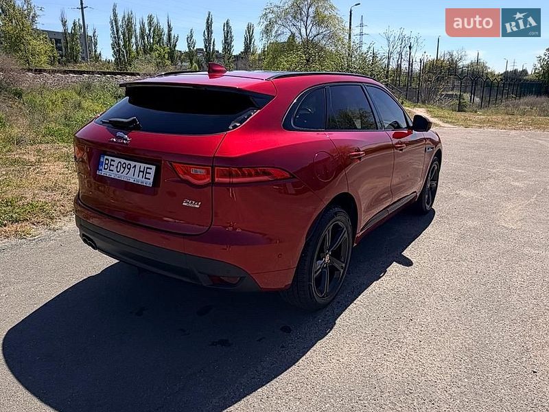 Позашляховик / Кросовер Jaguar F-Pace 2016 в Миколаєві