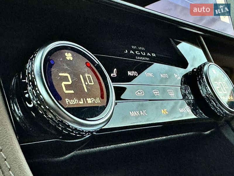 Позашляховик / Кросовер Jaguar F-Pace 2021 в Києві фото 40 Позашляховик / Кросовер Jaguar F-Pace 2021 в Києві