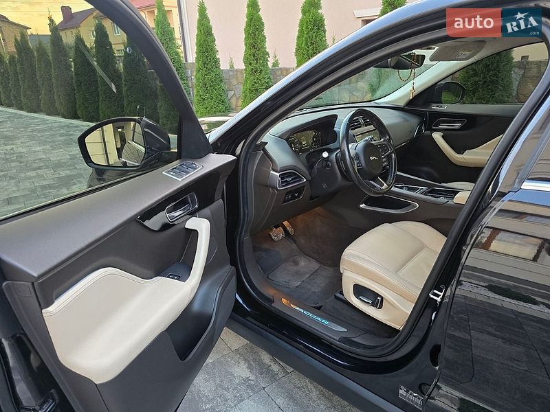 Внедорожник / Кроссовер Jaguar F-Pace 2020 в Ивано-Франковске