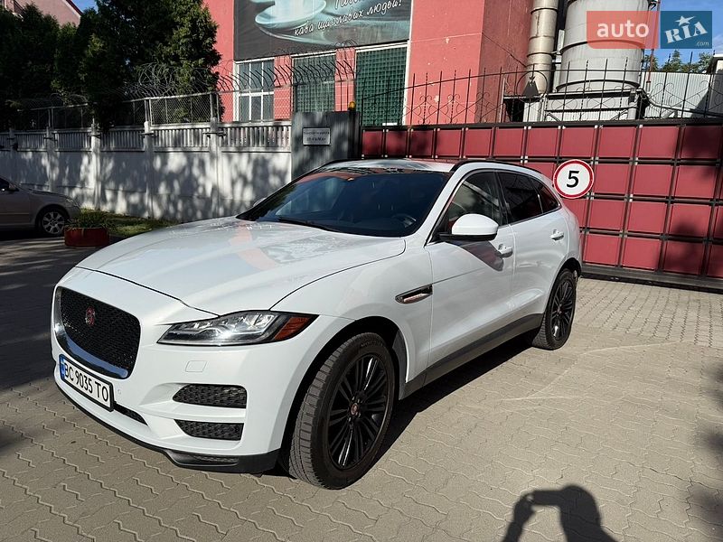 Jaguar F-Pace 2017
