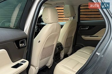 Позашляховик / Кросовер Jaguar F-Pace 2016 в Одесі