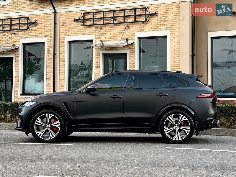 Позашляховик / Кросовер Jaguar F-Pace 2021 в Києві