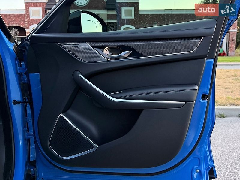 Позашляховик / Кросовер Jaguar F-Pace 2021 в Києві