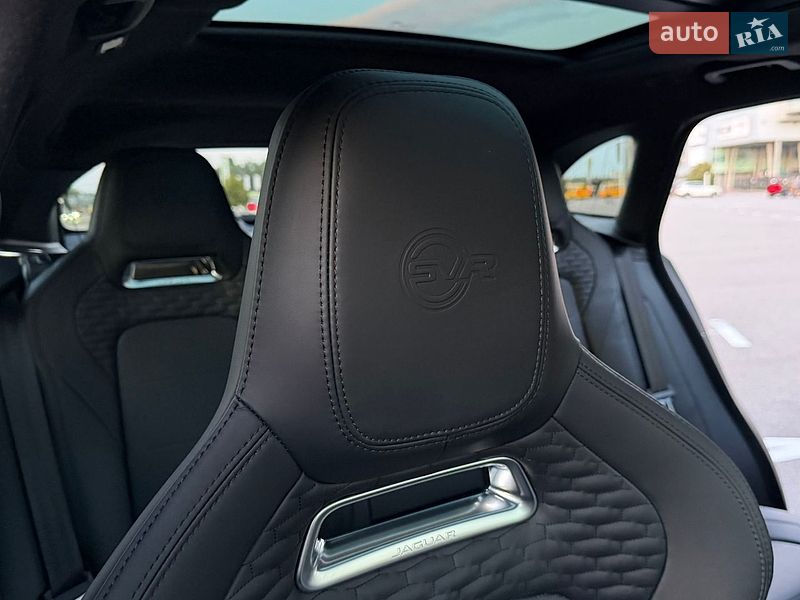 Позашляховик / Кросовер Jaguar F-Pace 2021 в Києві