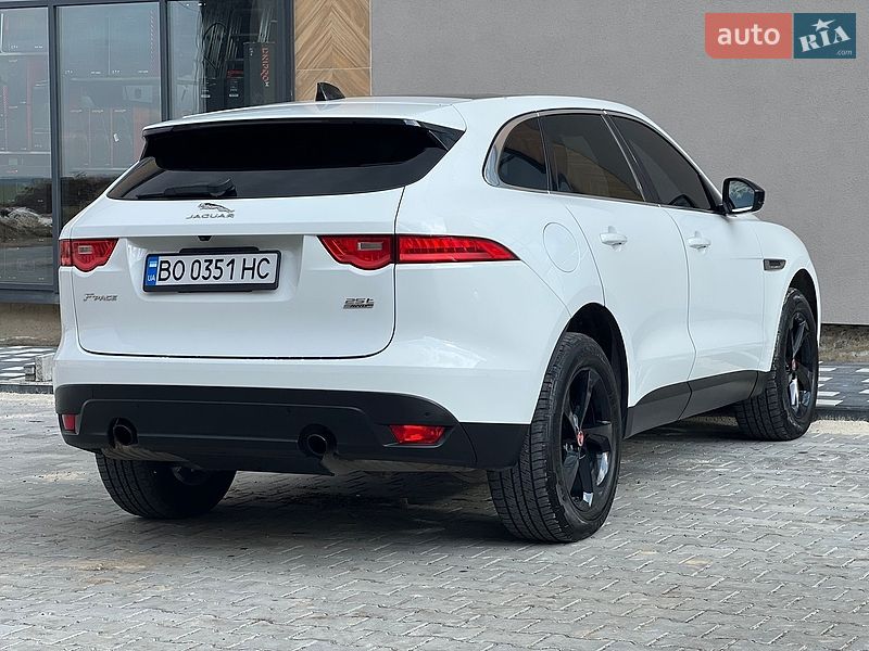 Позашляховик / Кросовер Jaguar F-Pace 2019 в Тернополі