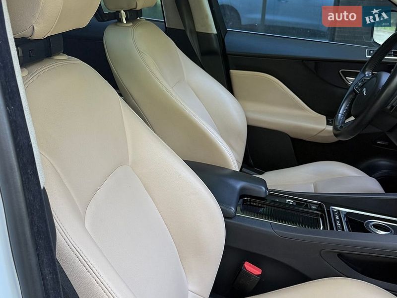 Позашляховик / Кросовер Jaguar F-Pace 2019 в Тернополі