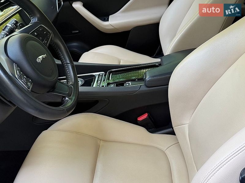 Позашляховик / Кросовер Jaguar F-Pace 2019 в Тернополі